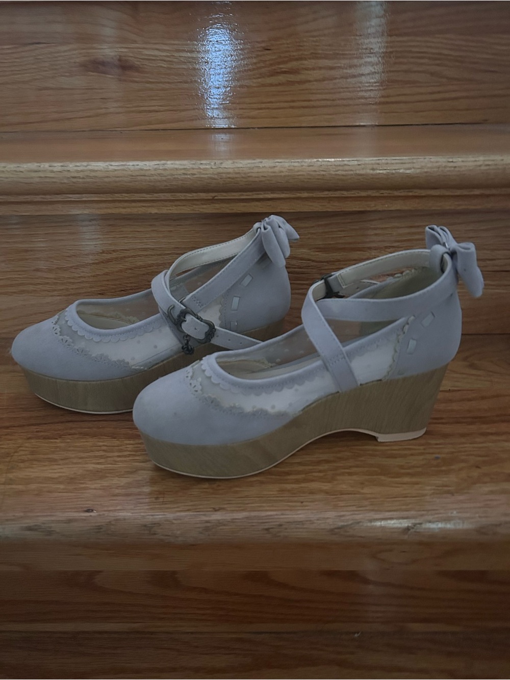 Axes Femme Gray Bow Block Heel Sandals - Picture 3 of 10